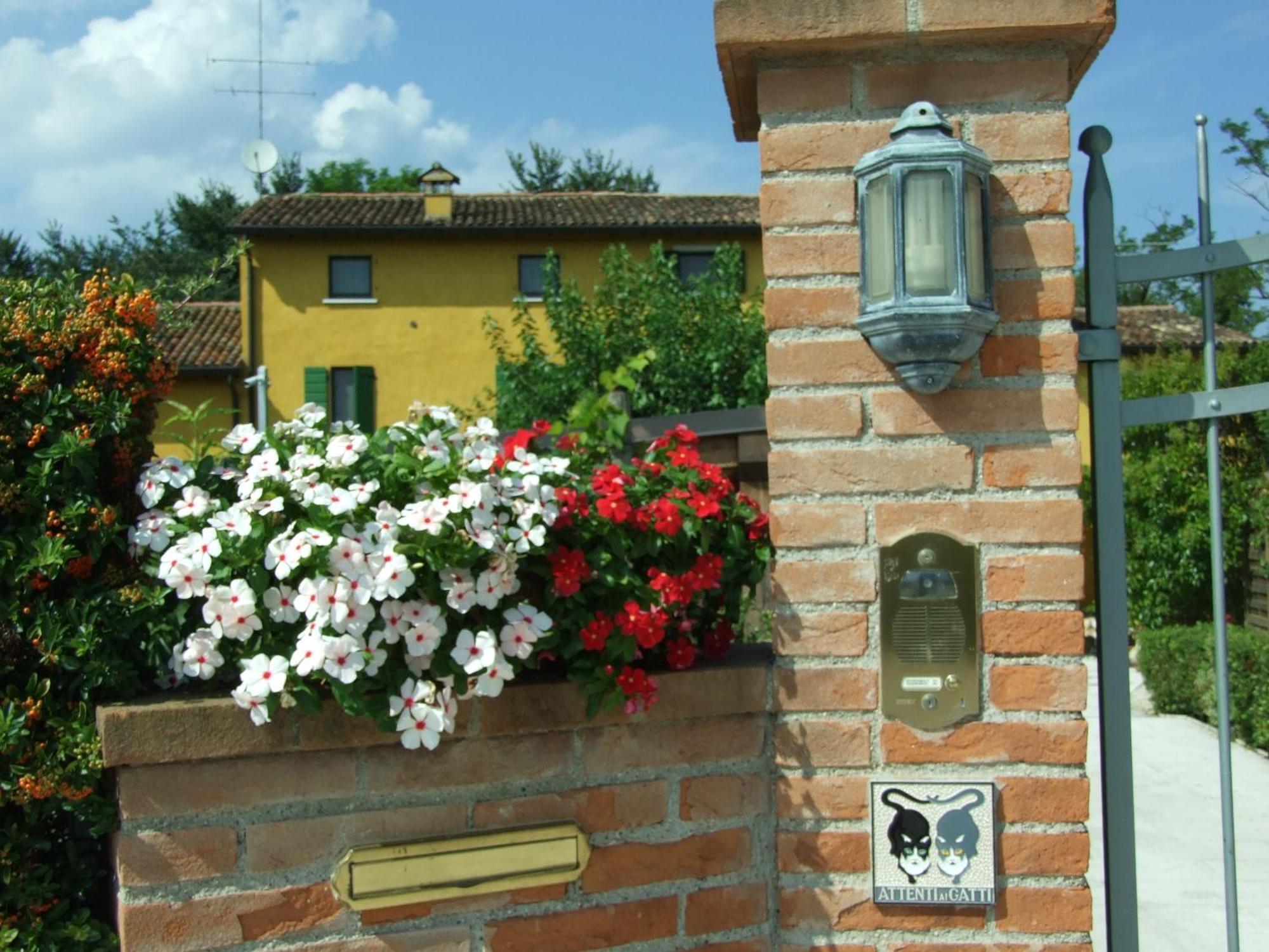 B&B Casacasina Monzambano Extérieur photo